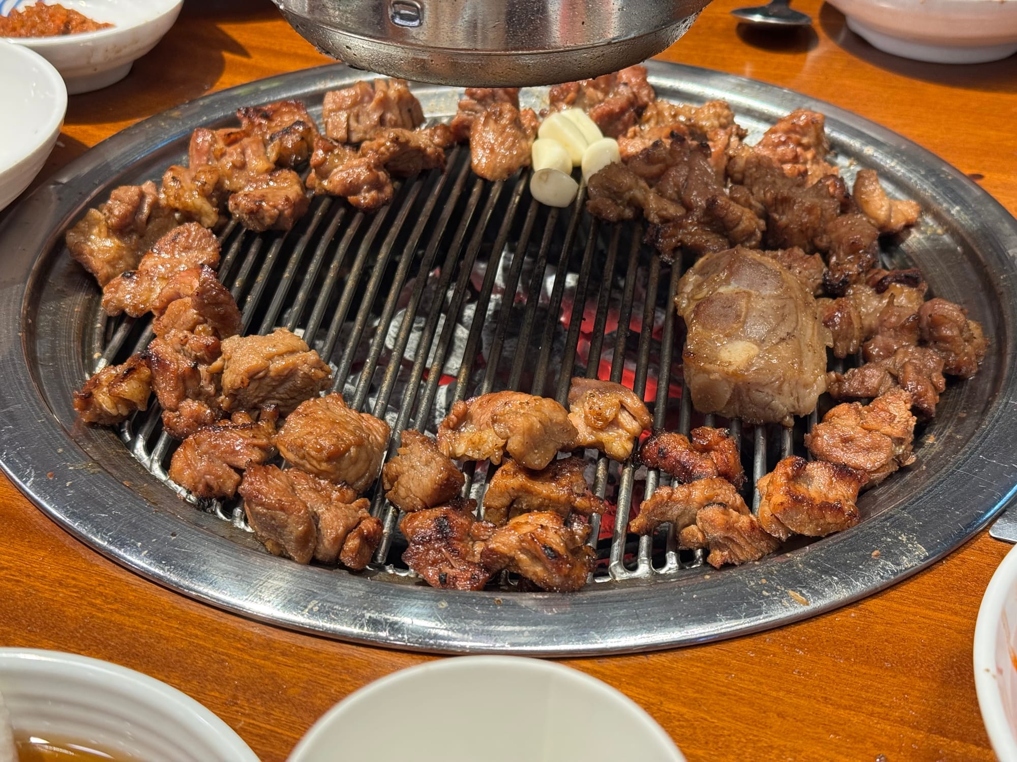 Dwaeji-galbi at Heungbugol in Yangchon-eup, Gimpo