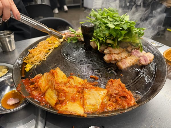 Sizzling Sotttukkeong BBQ at Mokgumong in Gurae-dong